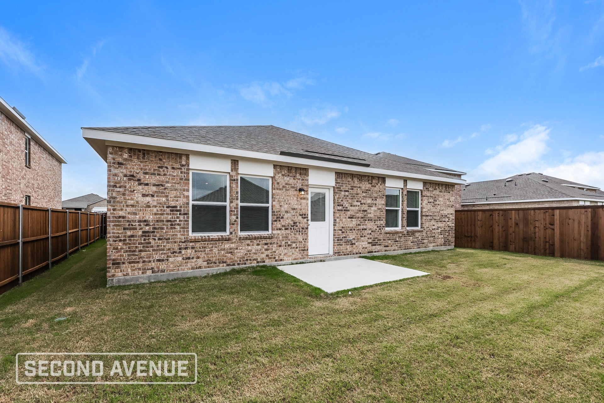 Building Photo - 1869 Lockhart Dr