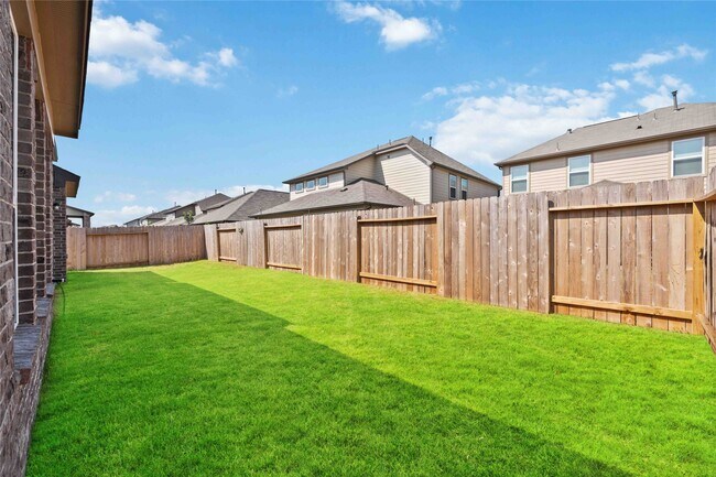 Building Photo - 4611 Hronas Dr