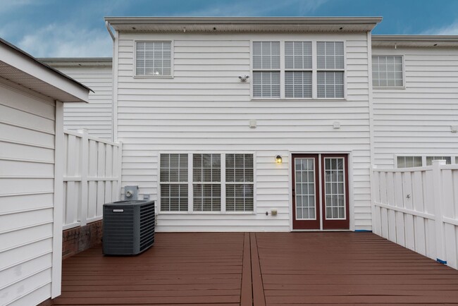 Building Photo - 4102 Pale Moon Ct