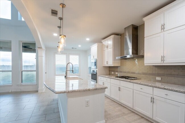 Building Photo - 2614 Orleans Way