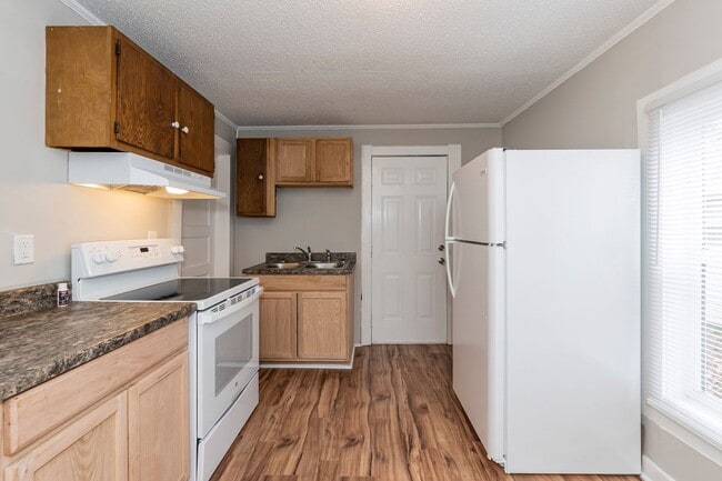 Building Photo - Come see this newly remodeled home!