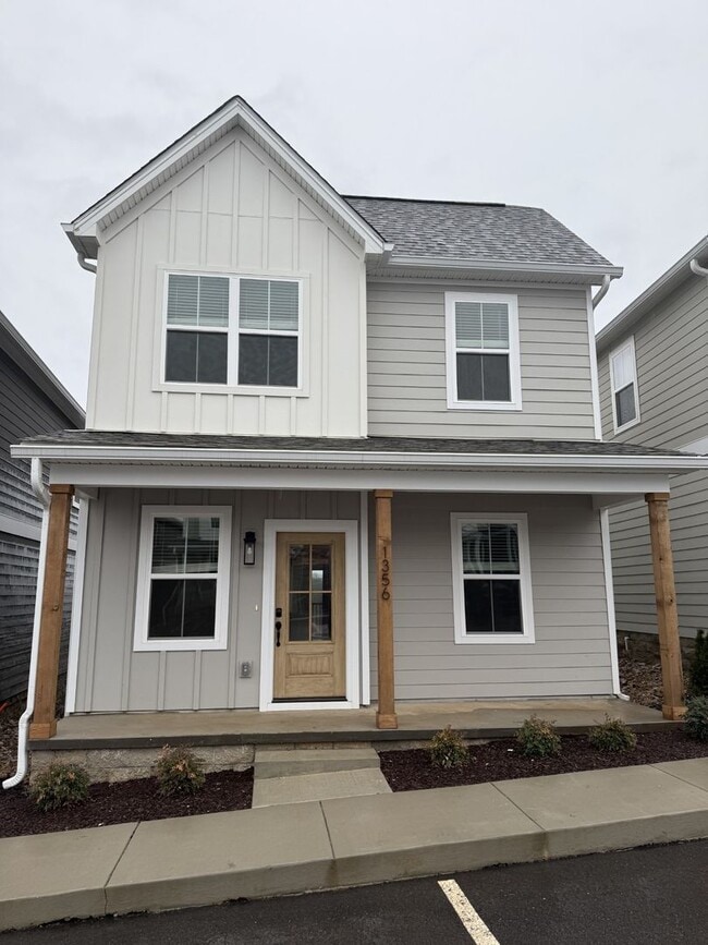 Building Photo - 3-Bedroom + Flex Room at Highbury