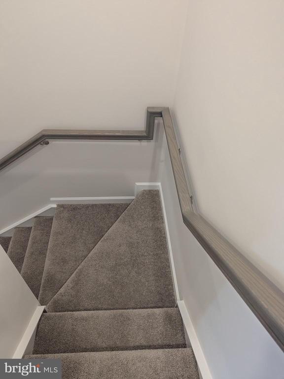 Building Photo - 11 Short Br Dr