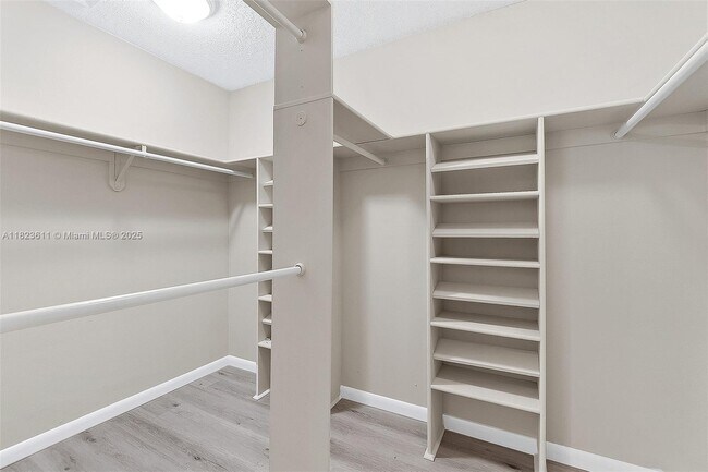 Building Photo - 608 St Andrews Rd