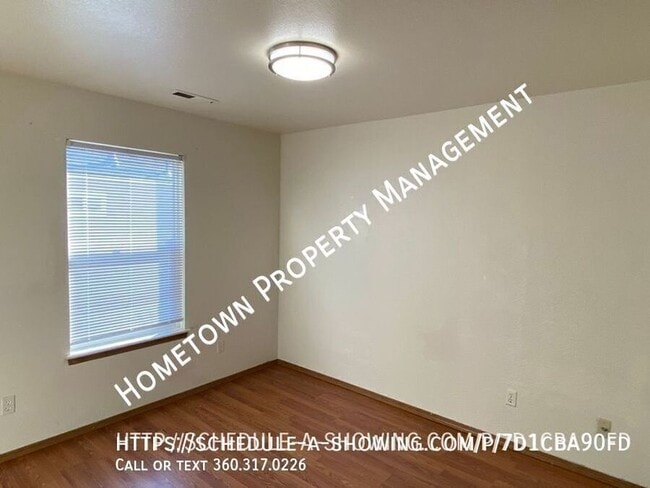Building Photo - 4206 Wonderwood Ln SE