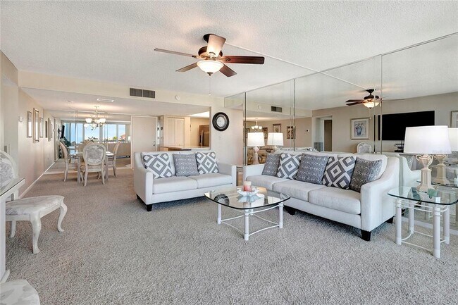 Building Photo - 500 Treasure Island Causeway