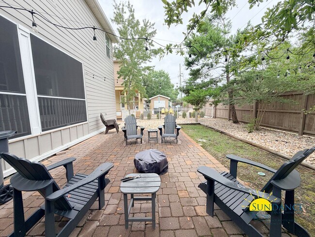 Building Photo - 137 Golf Villa Dr