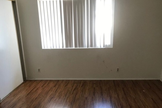 Building Photo - 1940 Armacost Ave