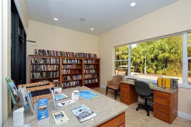 Building Photo - 3804 Gulf of Mexico Dr