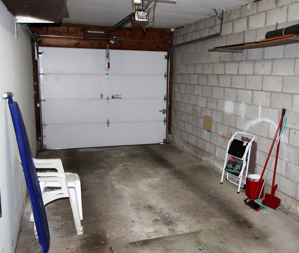 Garage - 333 Memory Ln