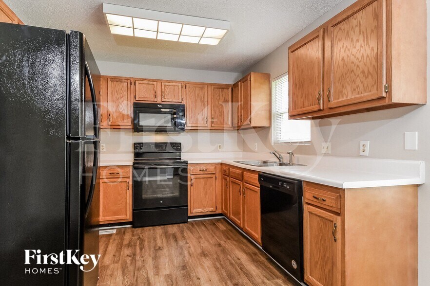 Building Photo - 2014 Carlisle Way