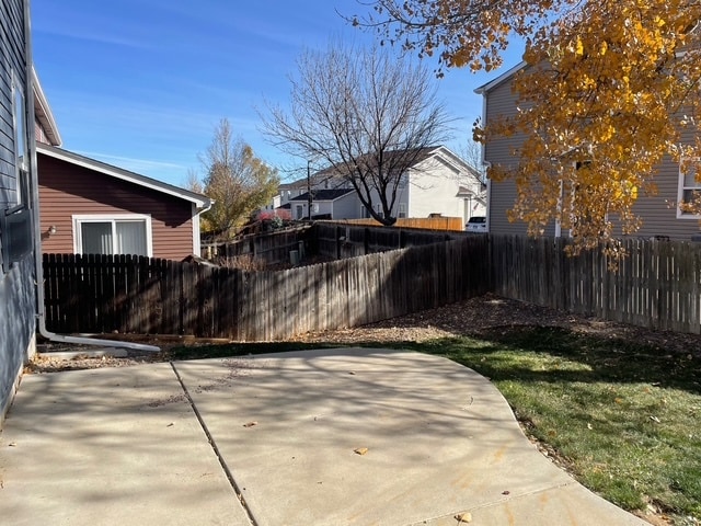 Building Photo - 21920 E Crestline Ln