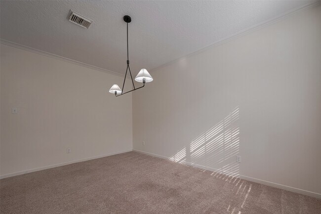 Building Photo - 31214 Windcrest Park Ln