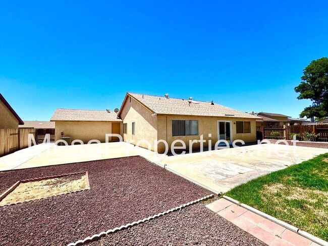 Building Photo - 14182 Liberty Way