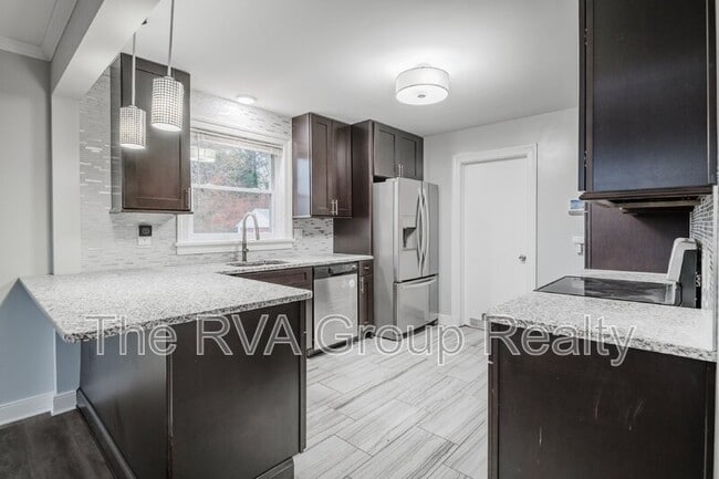 Building Photo - 4930 Bethlehem Rd