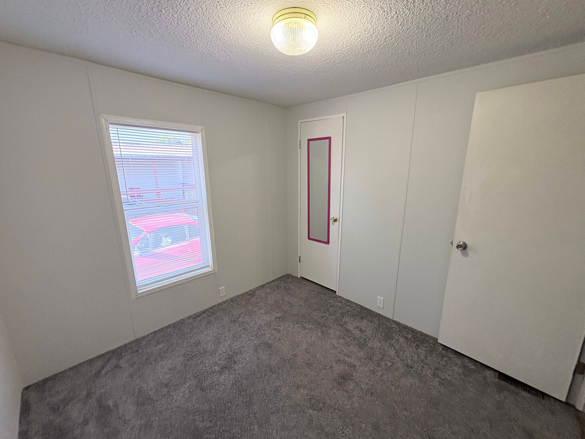 Building Photo - 2250 N Whispering Pnes Dr