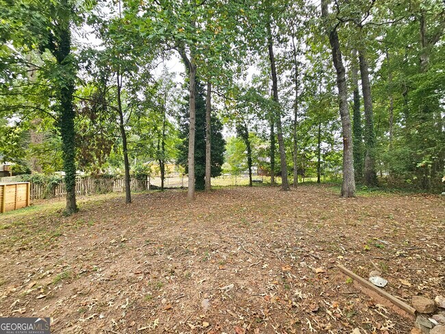 Building Photo - 5303 Kemper Pl
