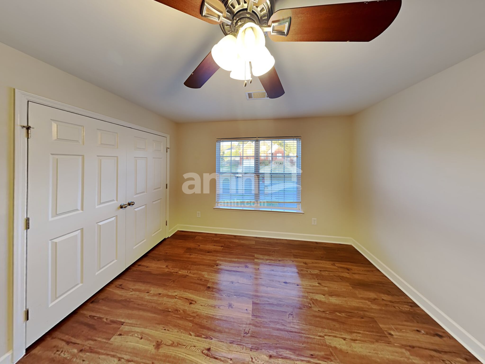 Building Photo - 140 Abbey Rd