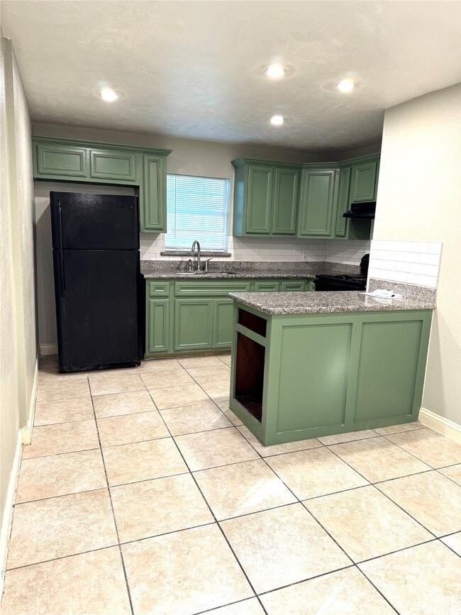 Building Photo - 7309 Moline St