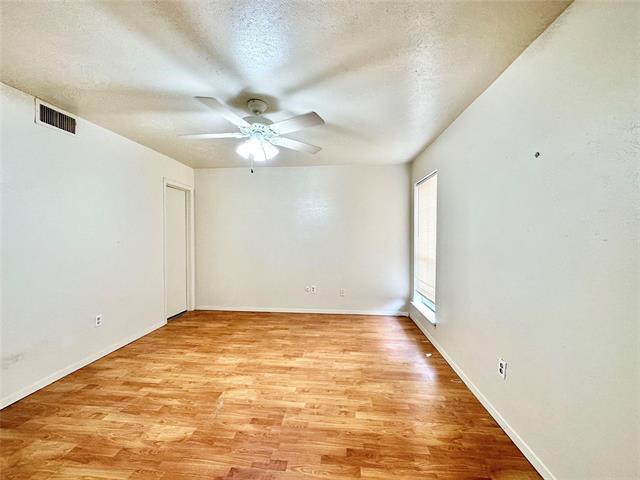 Building Photo - 2406 Jo Lyn Ln