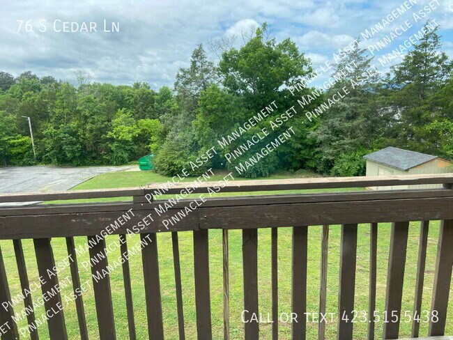 Building Photo - 76 S Cedar Ln