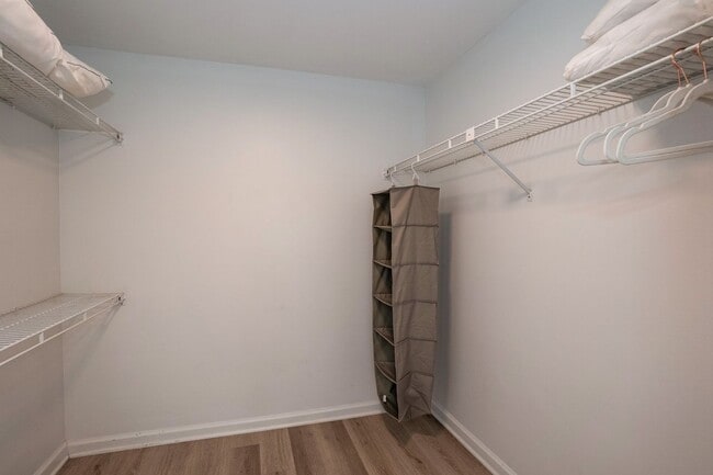 Building Photo - Four bedroom Corner Lot!