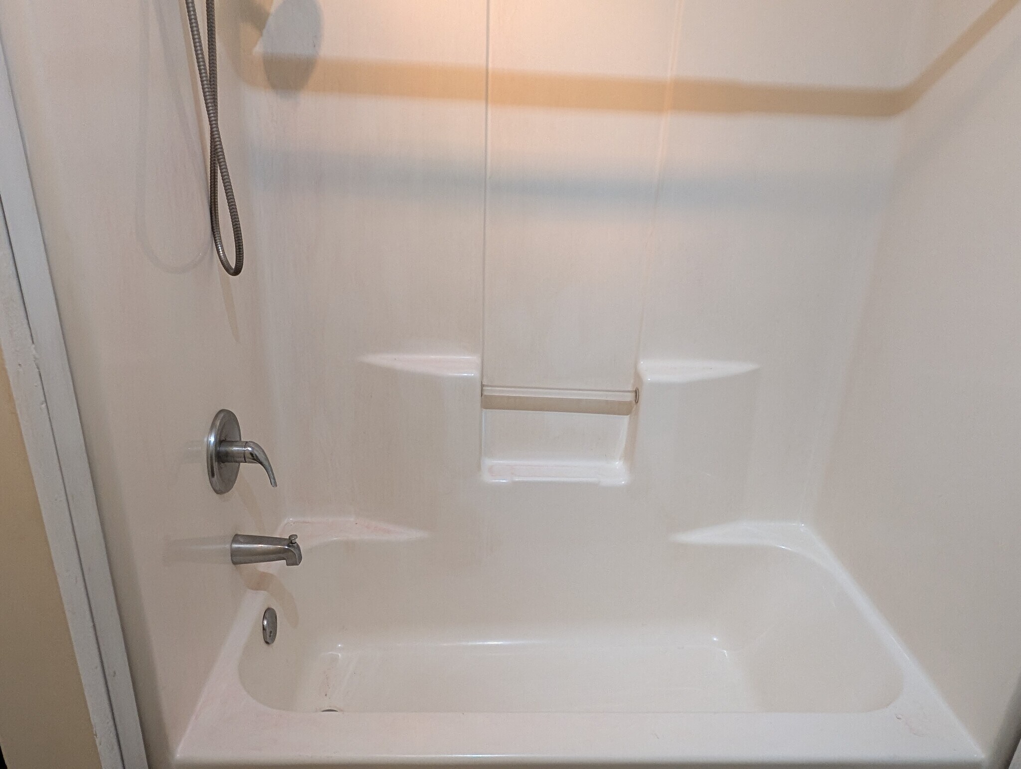 Building Photo - 805 E Avenue C