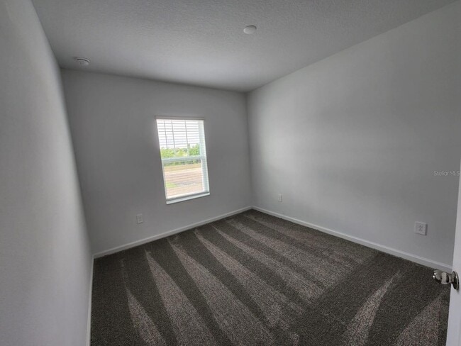 Building Photo - 3258 Laurent Lp