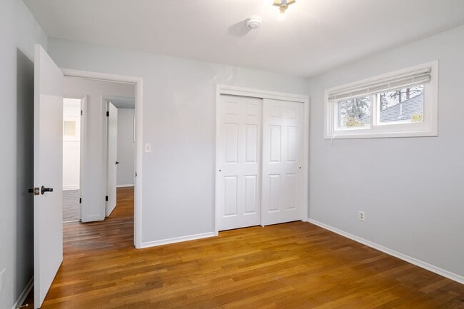 Building Photo - Charming 3-Bedroom Rancher Near Shadle Park