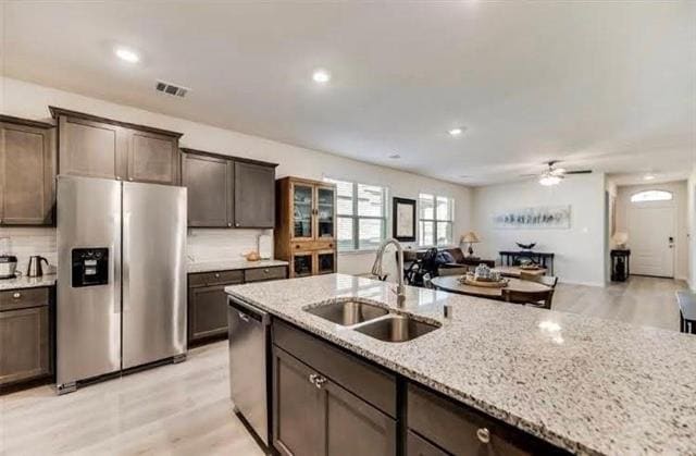 Building Photo - 2621 Franklin Dr