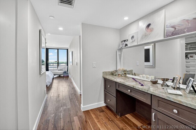 Building Photo - 1500 S Ocean Blvd