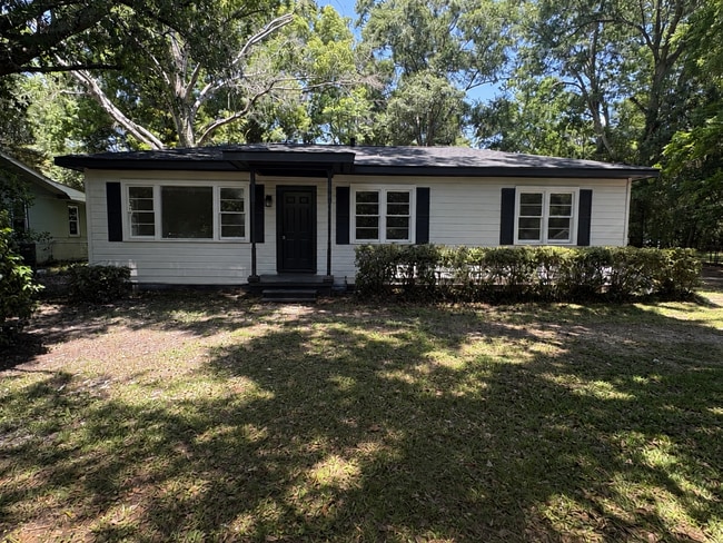 Building Photo - 1870 Boykin Blvd