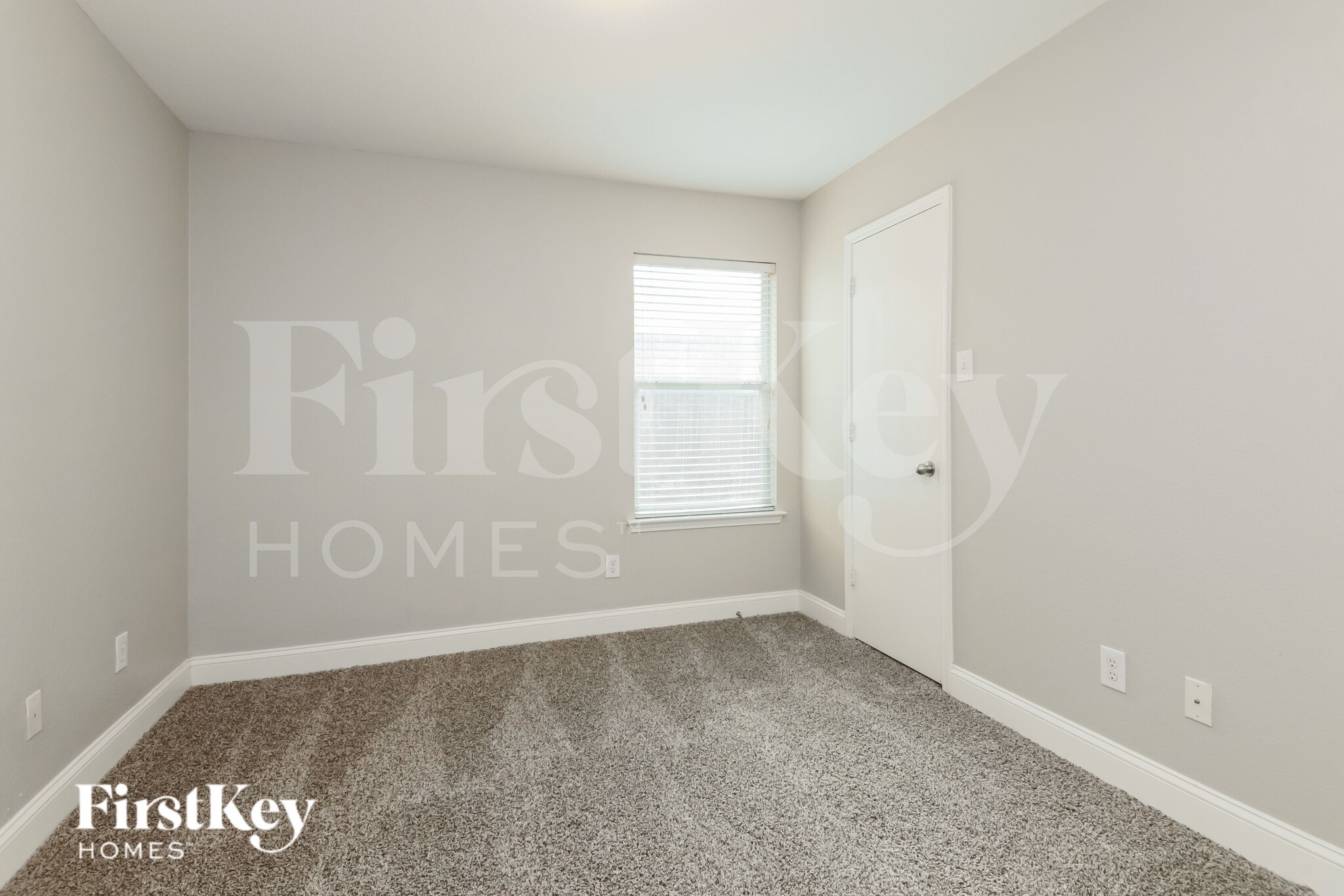 Building Photo - 503 Harvard Dr