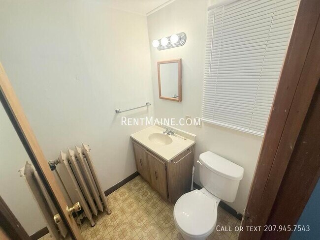 Building Photo - 75 Ohio St