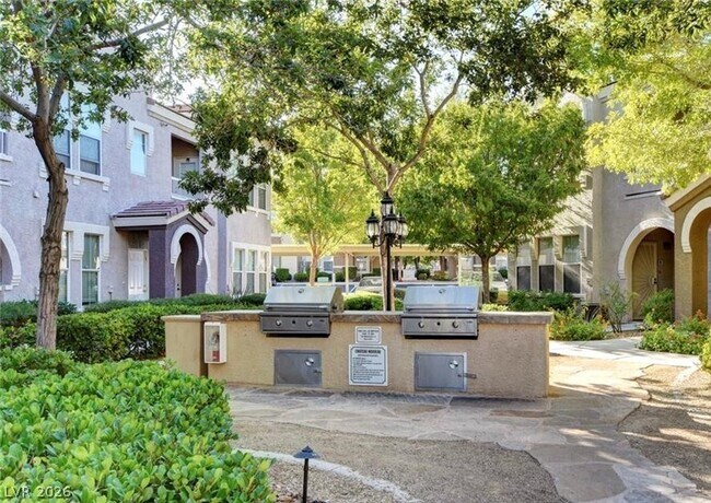 Building Photo - 9975 Peace Way