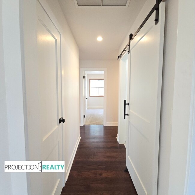 Building Photo - 32535 Coal Creek Rd