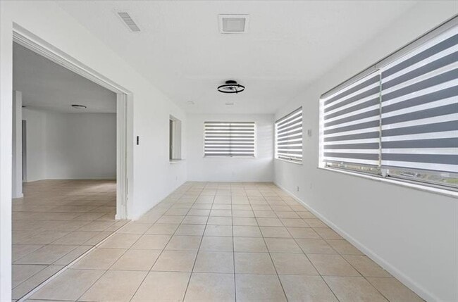 Building Photo - 10151 NW 35th St