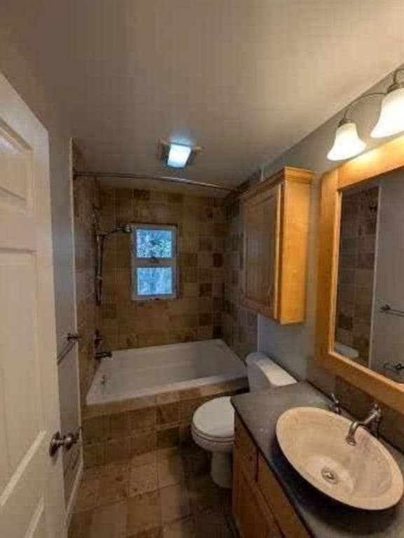 Building Photo - 1216 Beech Haven Rd NE