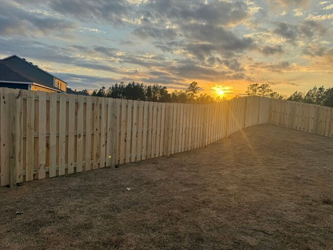 Building Photo - 505 Saddlewood Cv