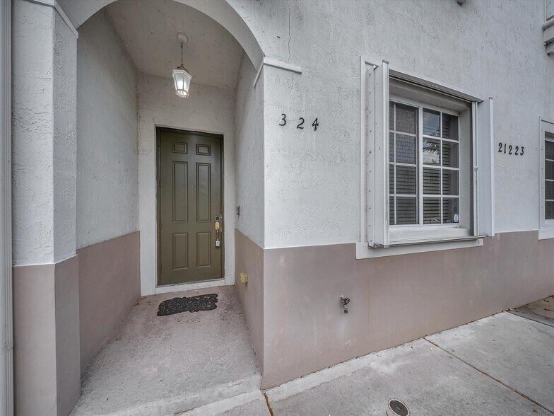 Building Photo - 21223 NW 14th Pl