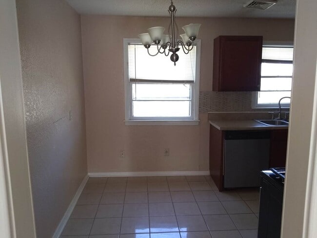 Building Photo - **Available Now...Never Have to Move Again! Don’t Miss Out…This Home Will Go Fast!**