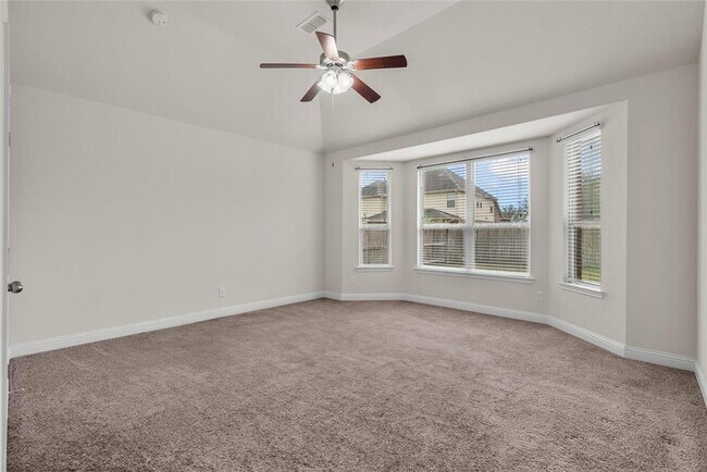 Building Photo - 3622 Pasteur Ln