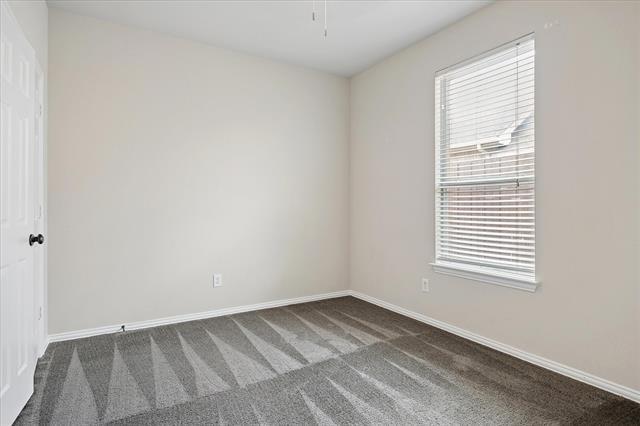 Building Photo - 11589 Snyder Dr