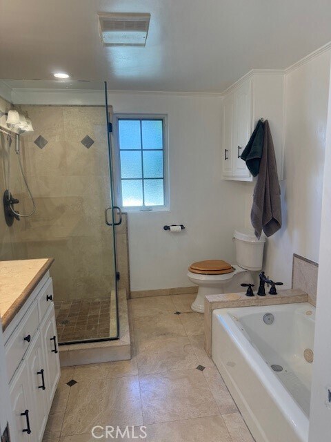 Building Photo - 1200 W Rowan St