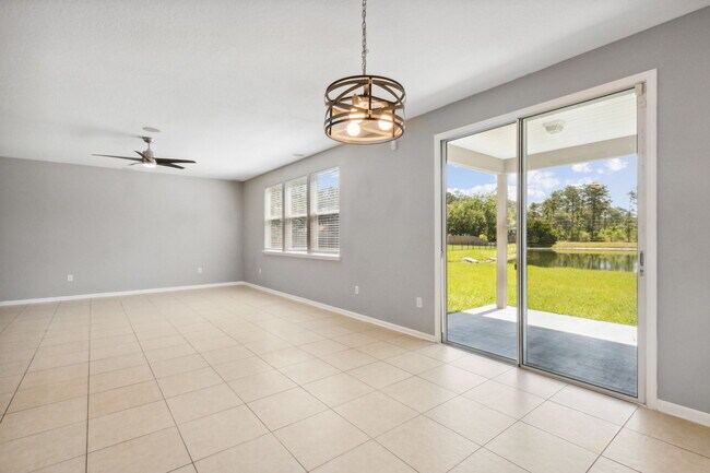 Building Photo - 12677 Pine Marsh Way