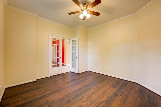 Building Photo - 1807 Garden Terrace Dr