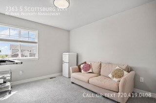 Building Photo - 7363 S Scottsburg Way