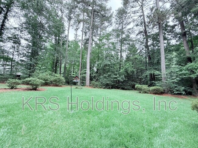 Building Photo - 1208 Tobacco Barn Rd