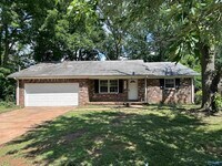 Building Photo - 4627 Daugette Dr NW