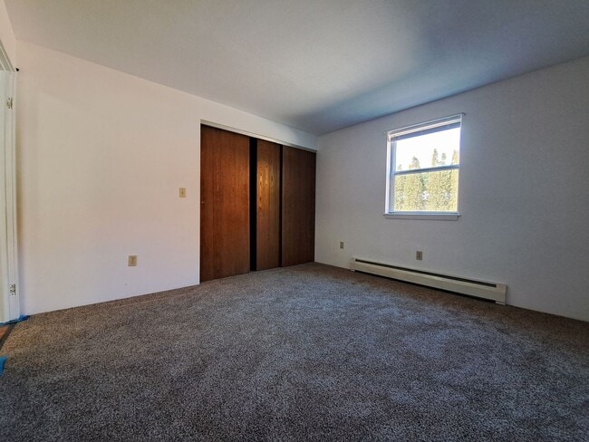 Building Photo - 64 Converseville Rd